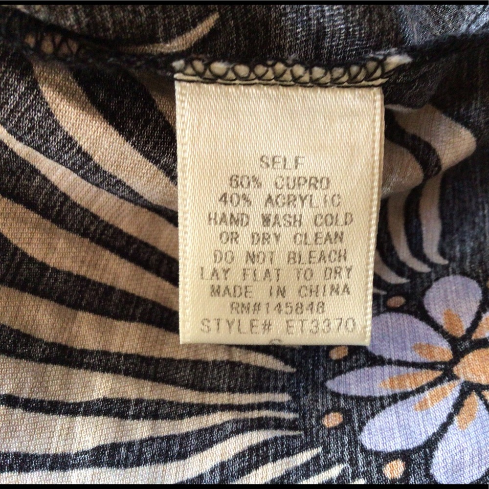 Everly sleeveless blouse, Size Small - Picture 6 of 6